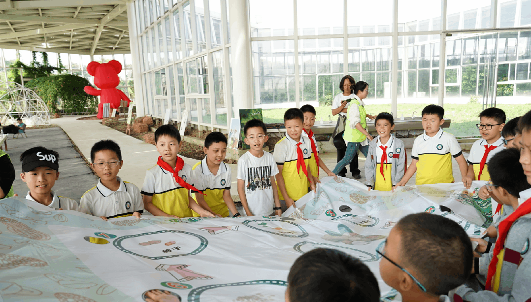 1712541753630795.gif 640 (1).gif